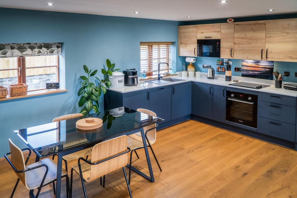 The Old Milking Parlour - 1 Bed Cottage - Amroth