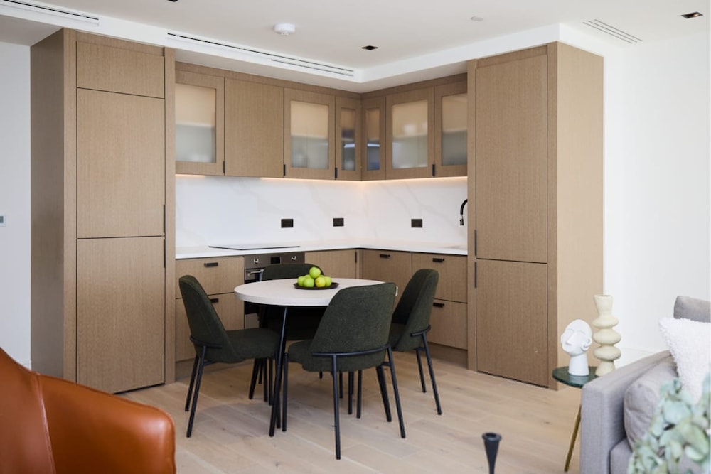 The Notting Hill Gate Wonder - Modern 2bdr Flat