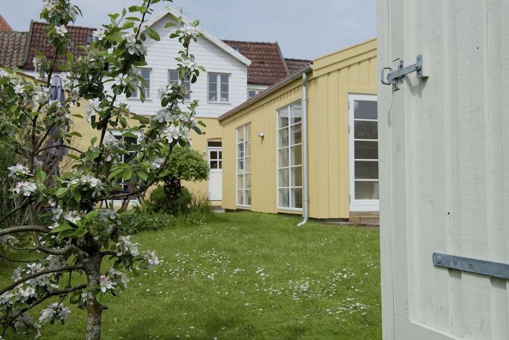 Odense Vacations - Lotus BB  Spa - Indre Ro Yoga - Property Image 29