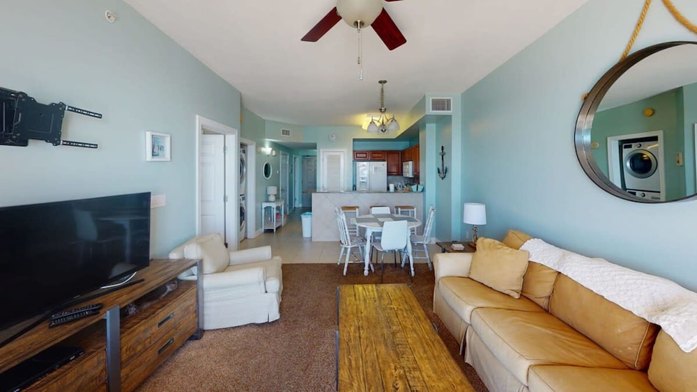 Coastal Condo 807 by Brightwild Beachfront