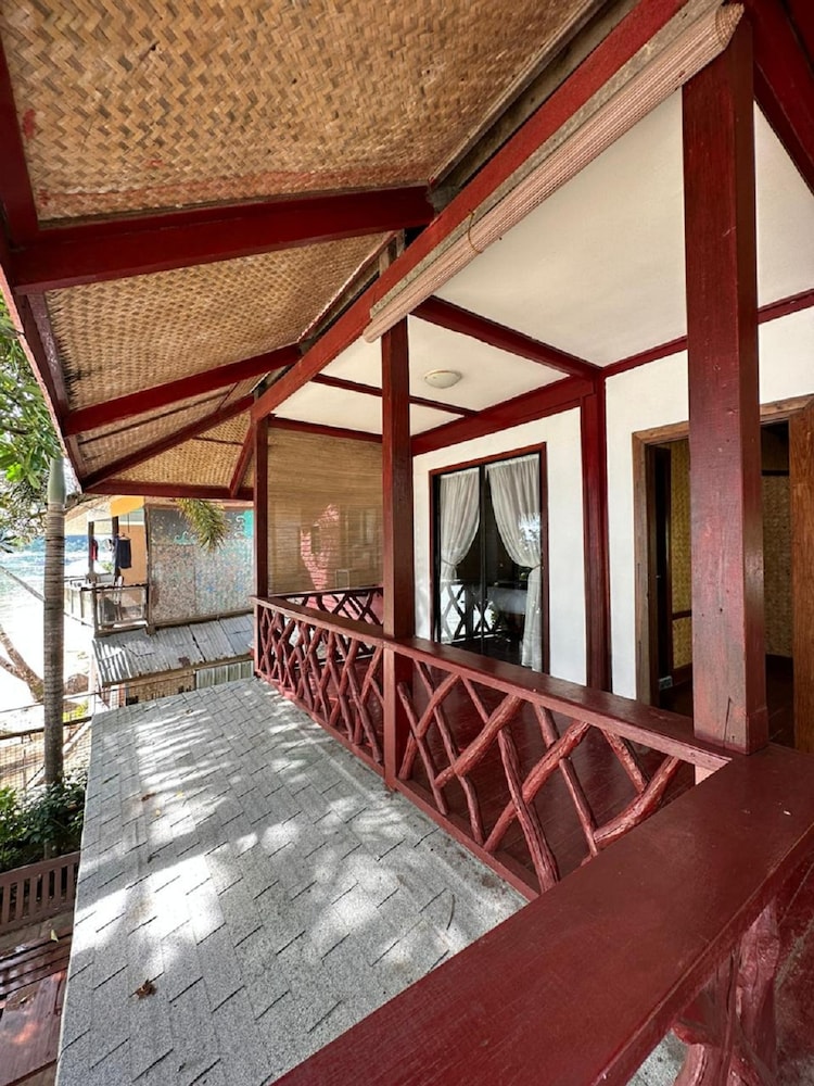 Doublegem Beach Resort and Hotel