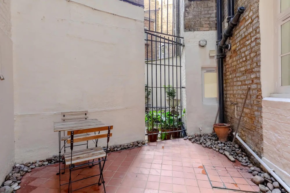 Beautiful & Modern 3 Bedroom Flat - Pimlico!