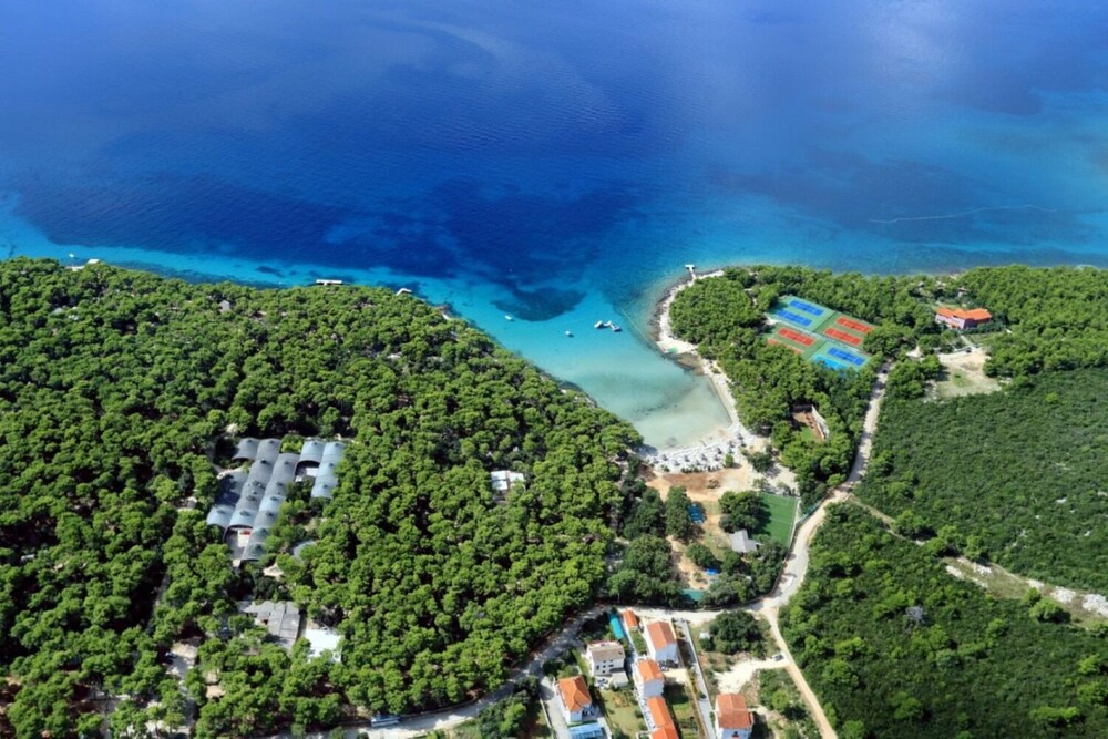 Bruna - 300m From Beach - A1 view 3