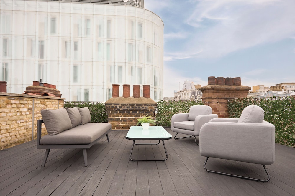 Be London - The Chinatown Residences