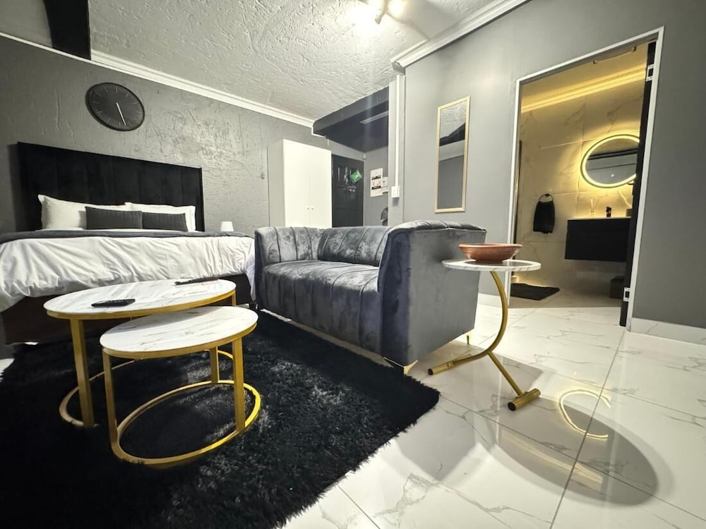Villa Picasso Sandton - Executive