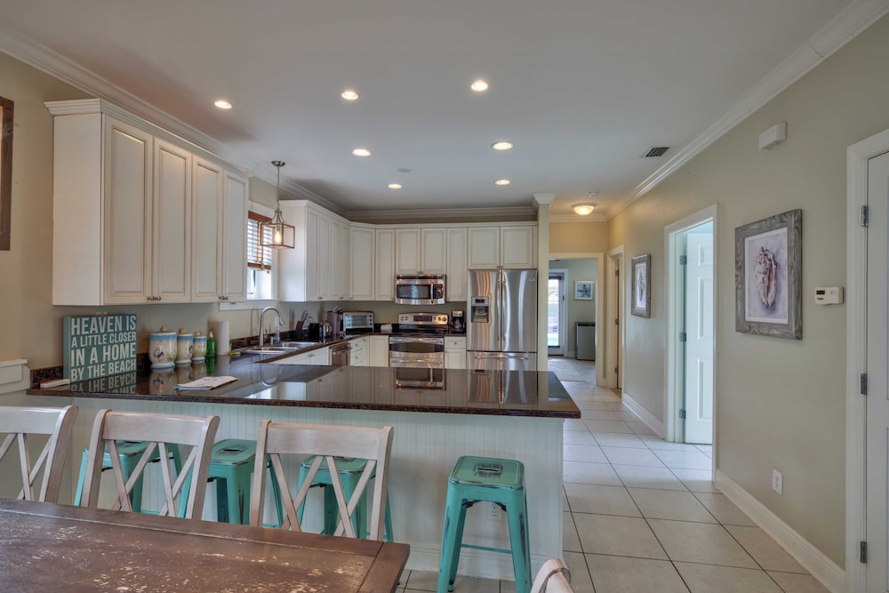 A Piece of Heaven by Avantstay Private Pool, Sleeps 14 Pet-friendly