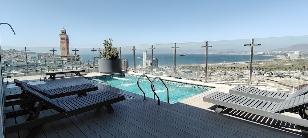 Oceana Suites Verne