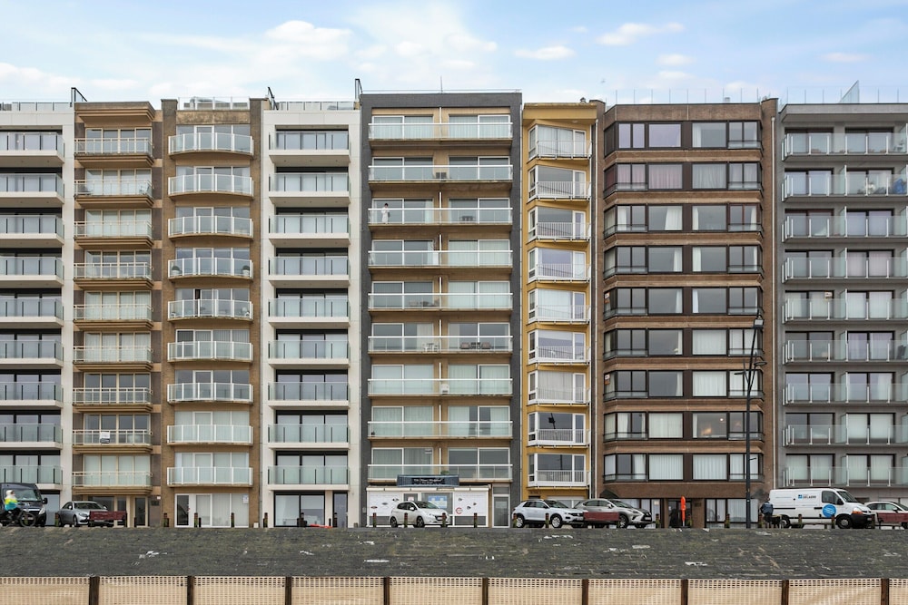 Apartment in Blankenberge by the Beach