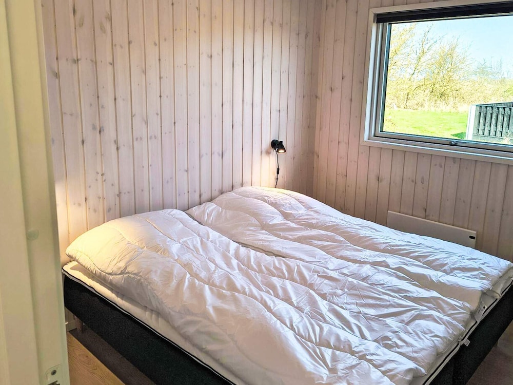 5 Star Holiday Home in Humble