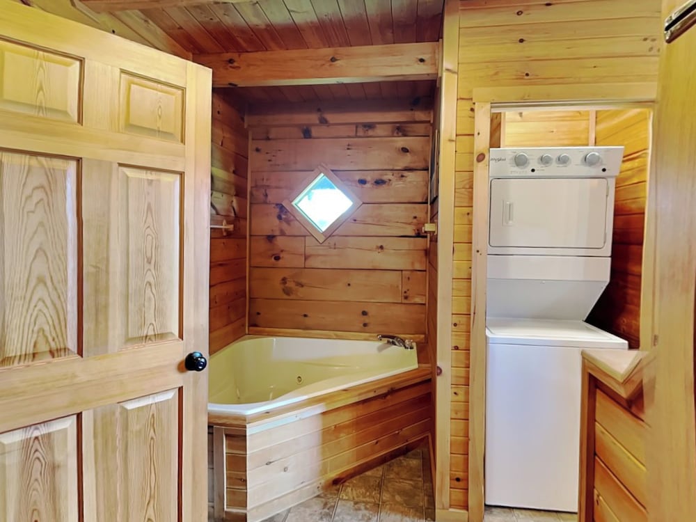 Mulbeary Mountain Cabin