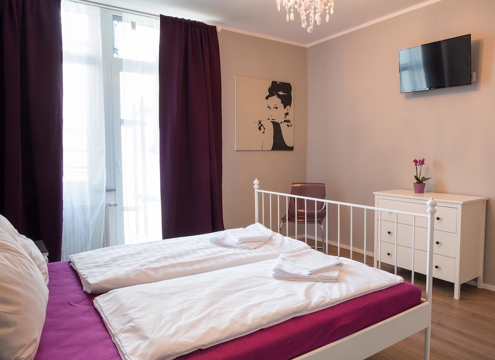 Frankfurt Vacations - Hotel Forty Four - Property Image 10