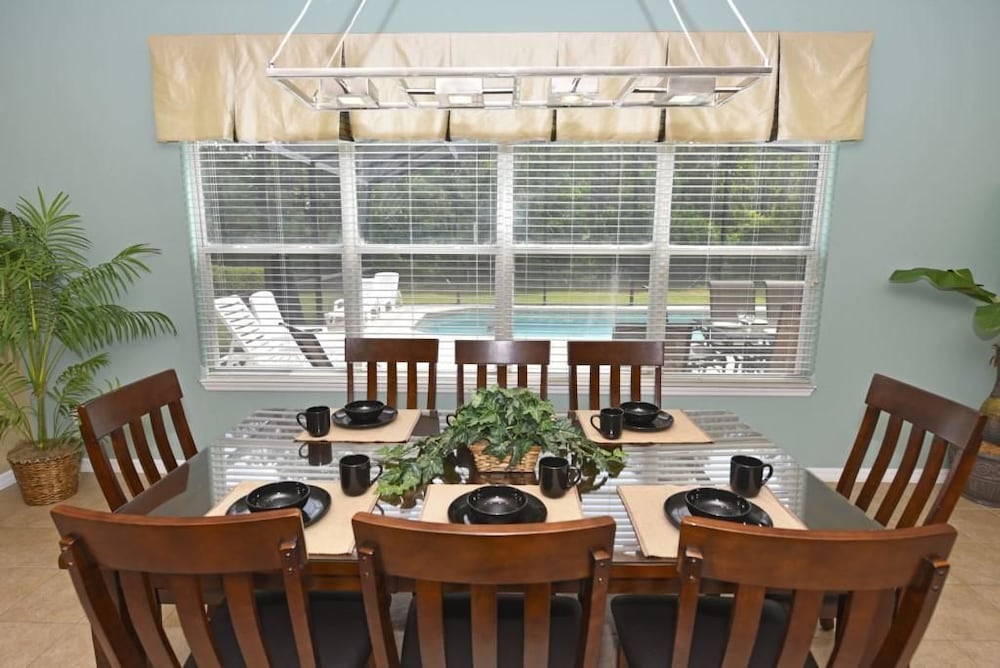 112 Watersong House 6 Bedroom by Florida Star