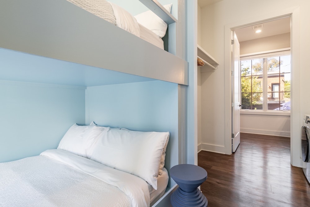 The Magnolia 7 by Avantstay 5 Mins to Broadway