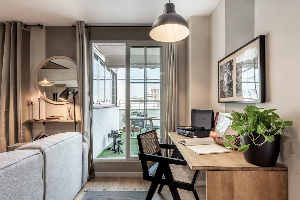 Inzia - 1 Bedroom and Pool in Lista