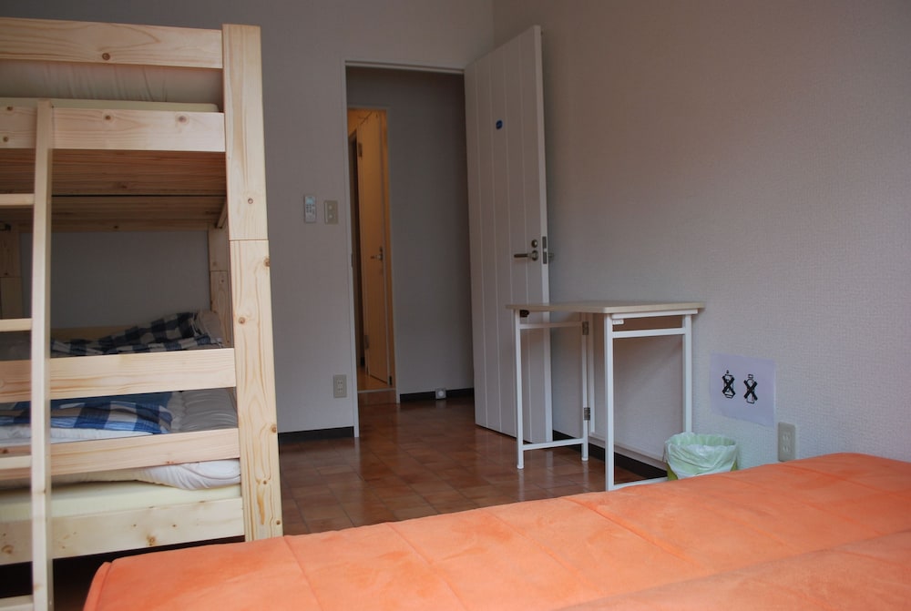 Tsubame Guesthouse – Hostel