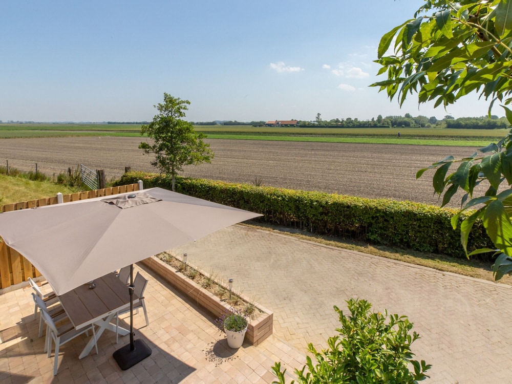 Nice Countryside Home With Garden view 5
