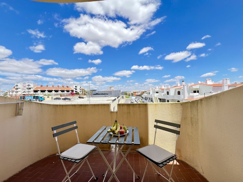 Albufeira Central 9 by Homing