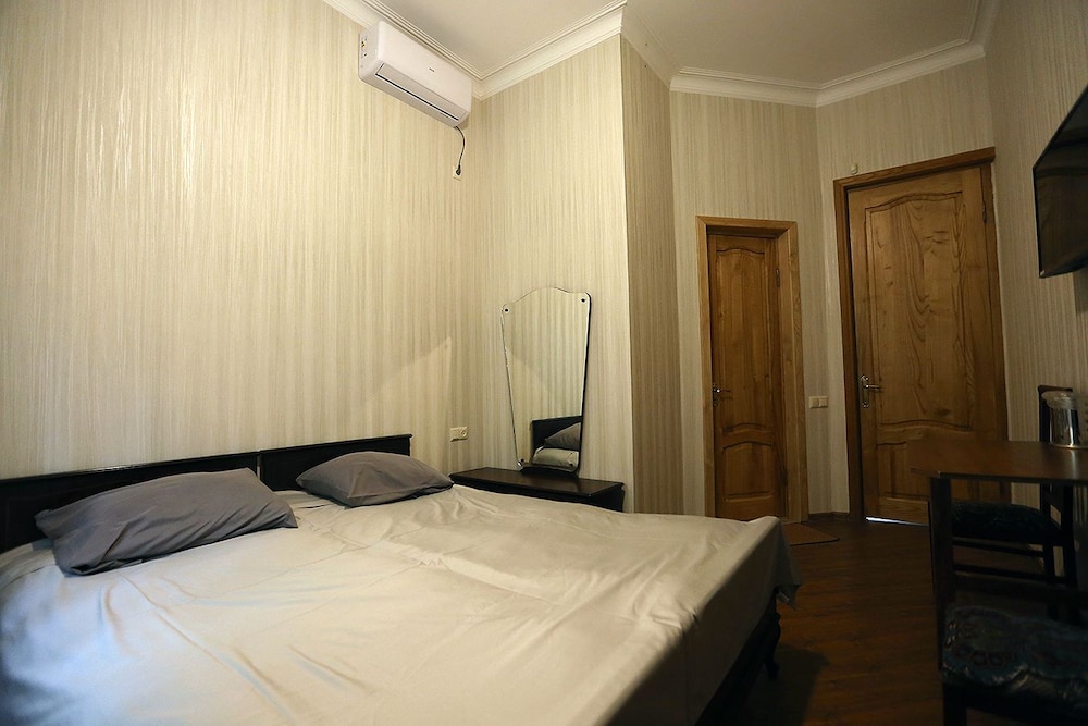 Center Villa Kutaisi