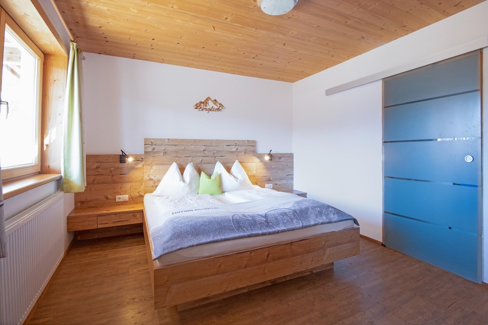 House in Zell am Ziller With Panoramic Views