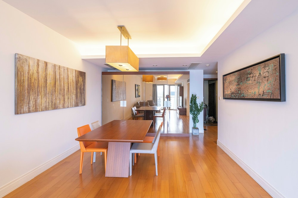 Tyms Stylish 2BR 1BA Apt Xujiahui Metro