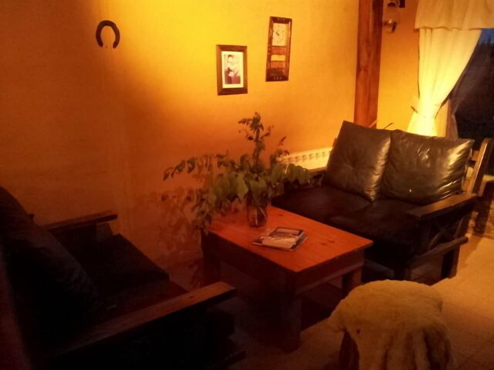 Hosteria Refugio De Rocas