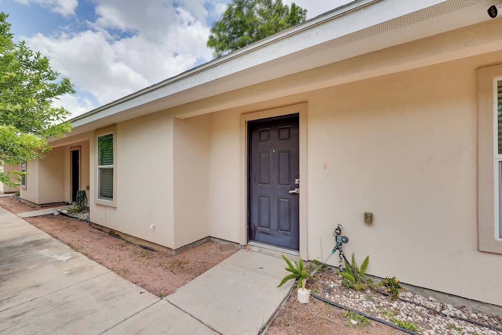 1 Mi to Dtwn Mcallen: Convenient Home Near Parks