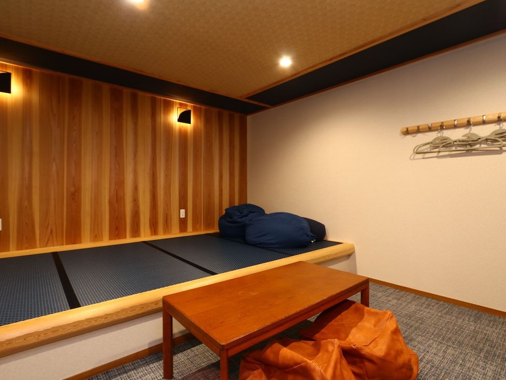Photo 42