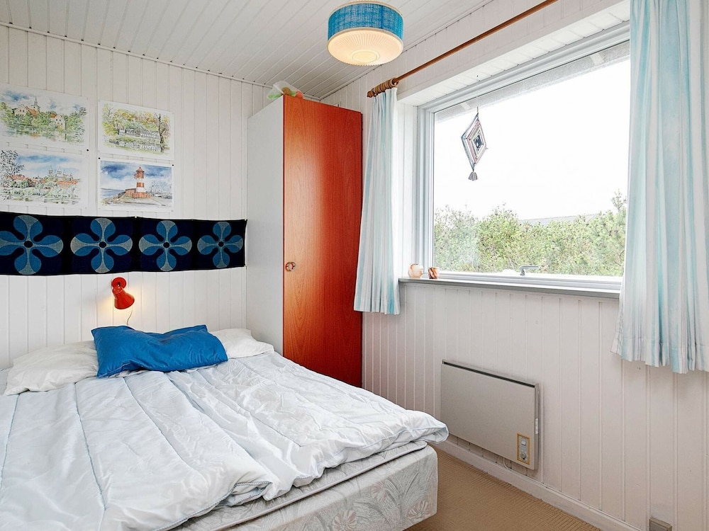 Chic Holiday Home in Hvide Sande near Sea view 3