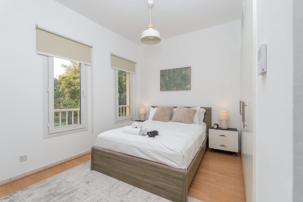Tranquil 3BR Villa in Springs Community - Sleeps 7