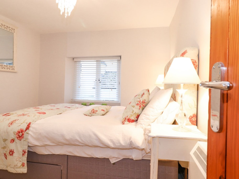 Yanway Cottage