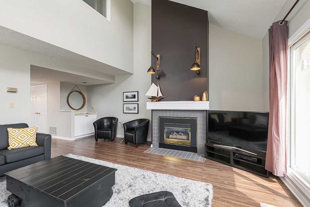 Wintergreen Condos