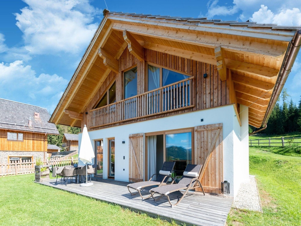 Cosy Chalet in Wolting in a Charming Area
