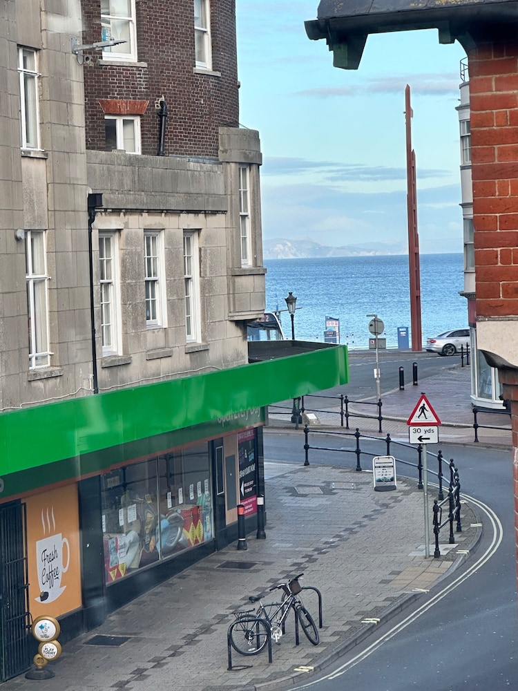 Seaside Retreat at Great George