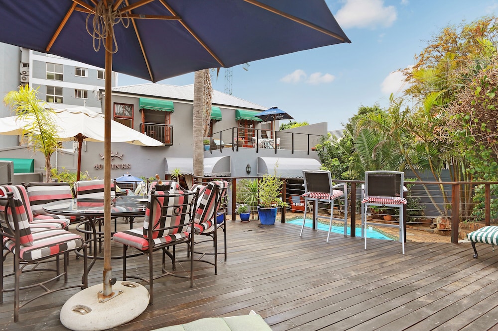 40 Winks Guest House Green Point Cape Town