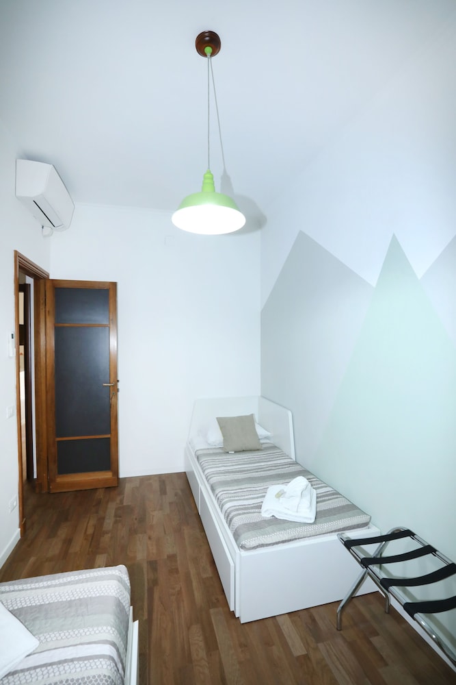 Unique Luxury Apartment and Rooms