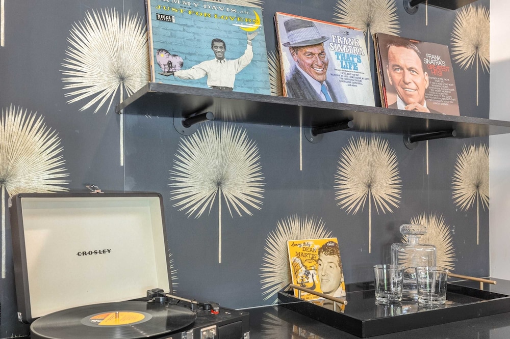 Rat Pack Rendezvous - An Entertaining Experience