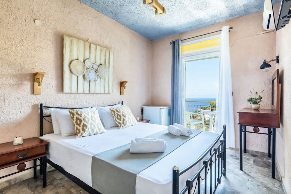 Estia Seaview Room - Ariadne Skopelos Getaway