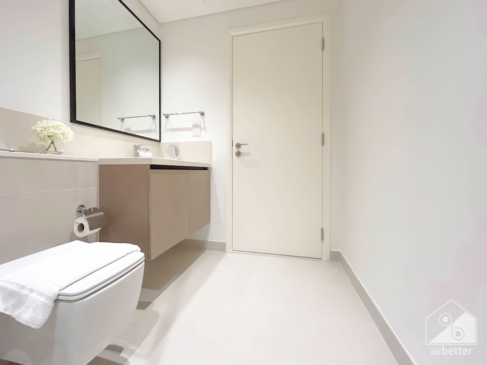 Luxury Burj Crown Downtown 4 Bedroom With Balcony