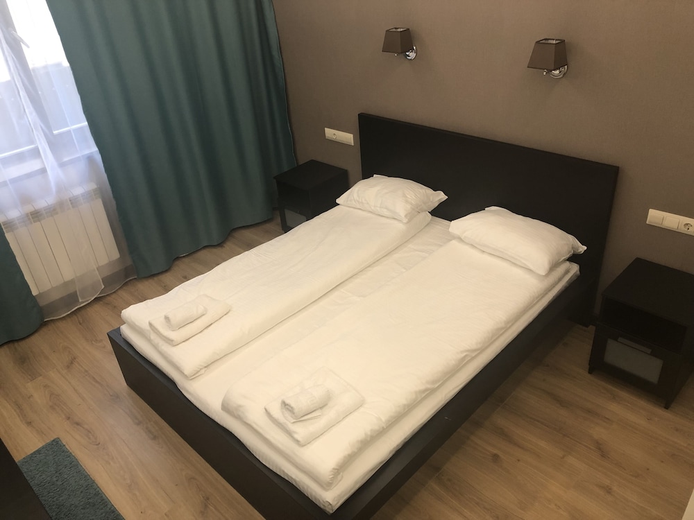 Vverh Guesthouse
