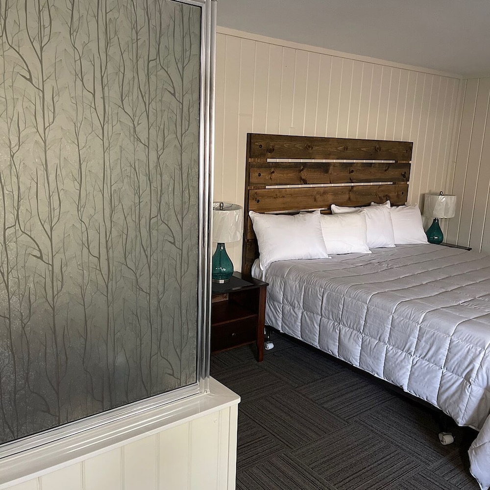 Lost Arrow Resort