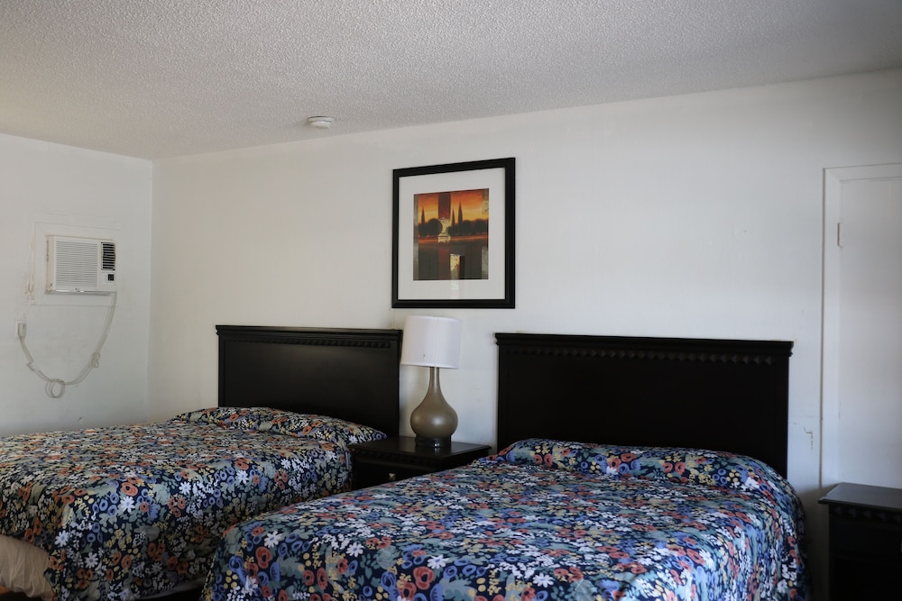 Dunedin Cove Motel