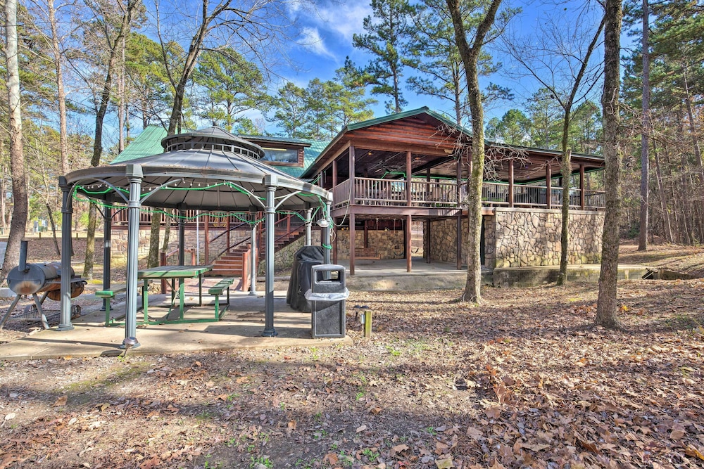 Spacious Broken Bow Cabin w/ Hot Tub & Playground! view 2