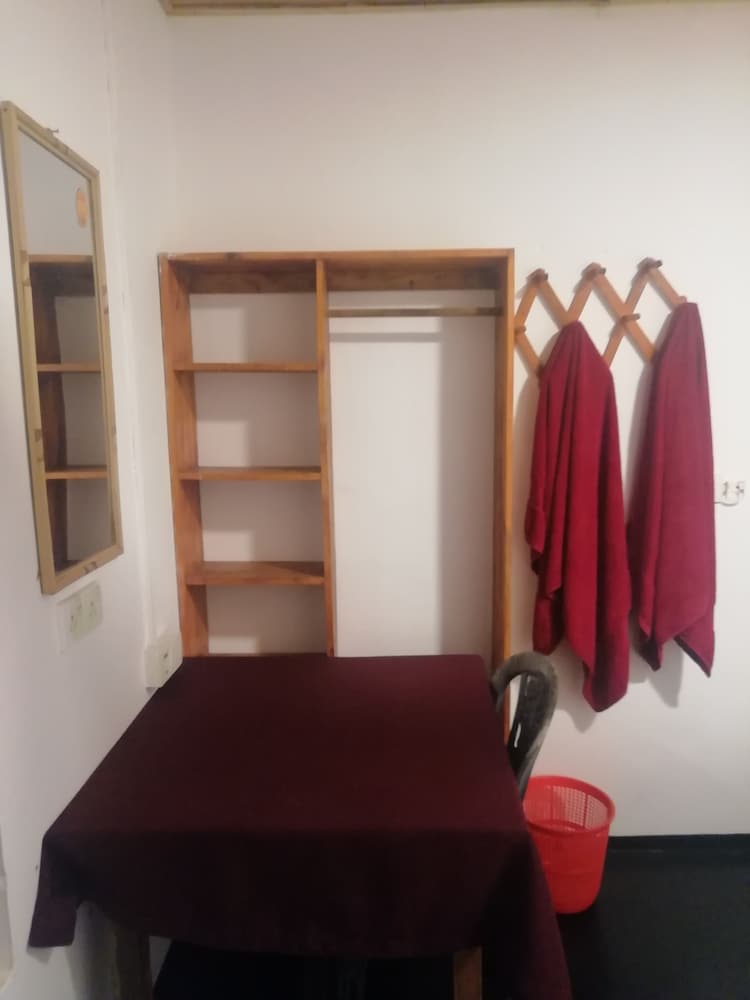 Photo 10
