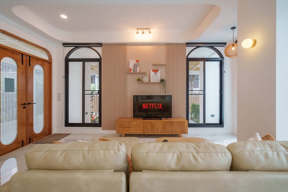Ayas Retreat - Muji Ekkamai Pool Villa With 4 Bedrooms
