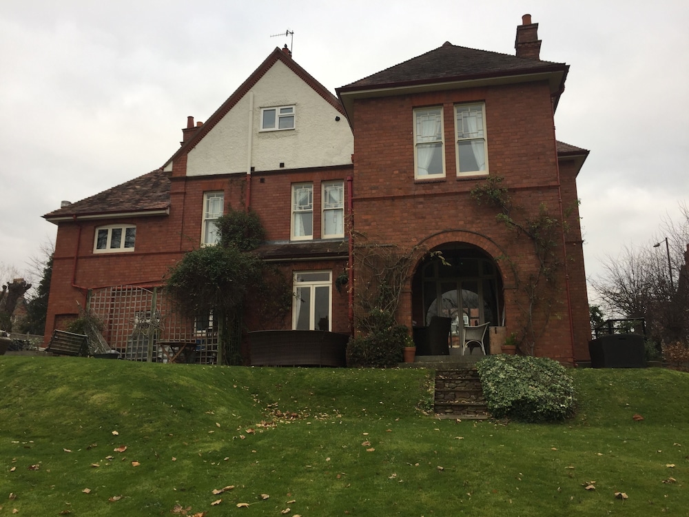 Copper Beech House