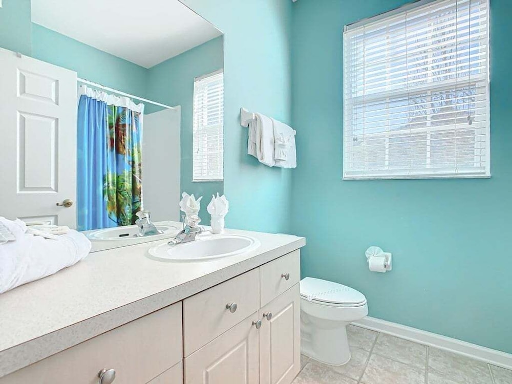 Spacious 3br Condo Near Disney W/ Resort Amenities 3 Bedroom Condo