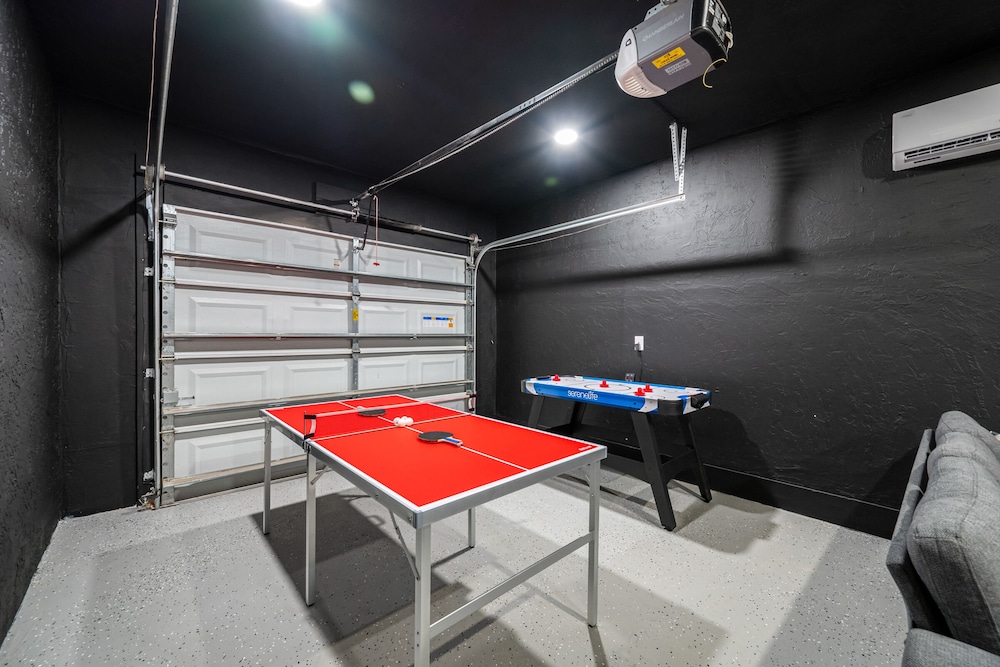 The Perfect Family Retreat w Pool and Games