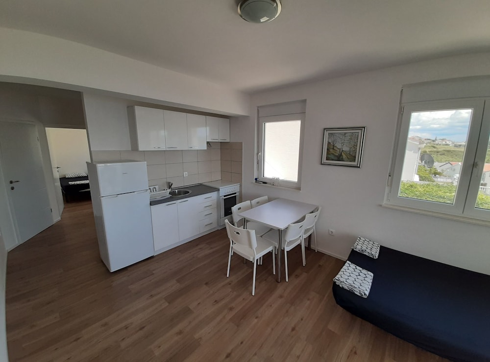 Apartments Lana