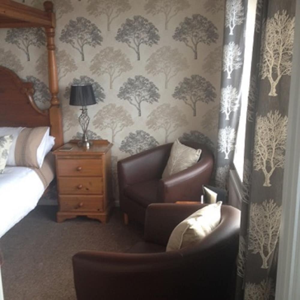 Pine Lodge Guest House view 4