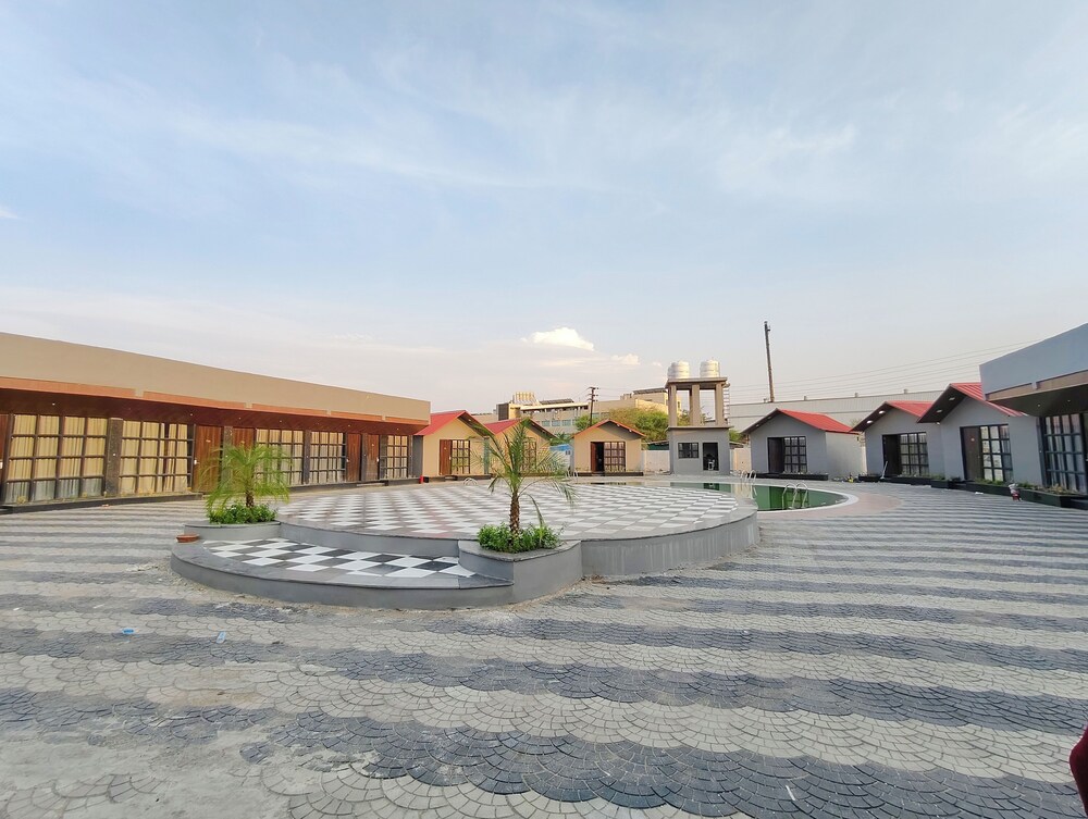 Aceotel Resorts Rudraksh Indore